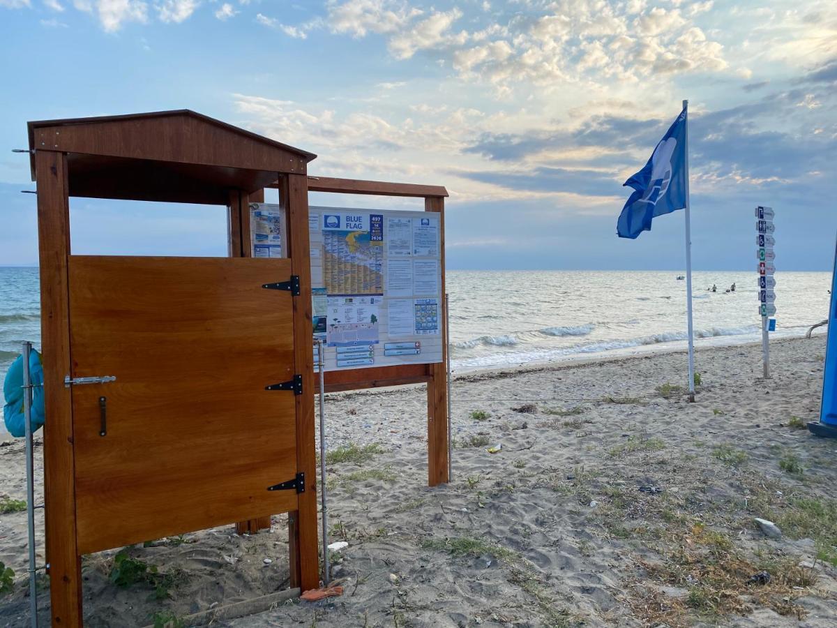 Beachfront Cottage Nea Triglia Buitenkant foto