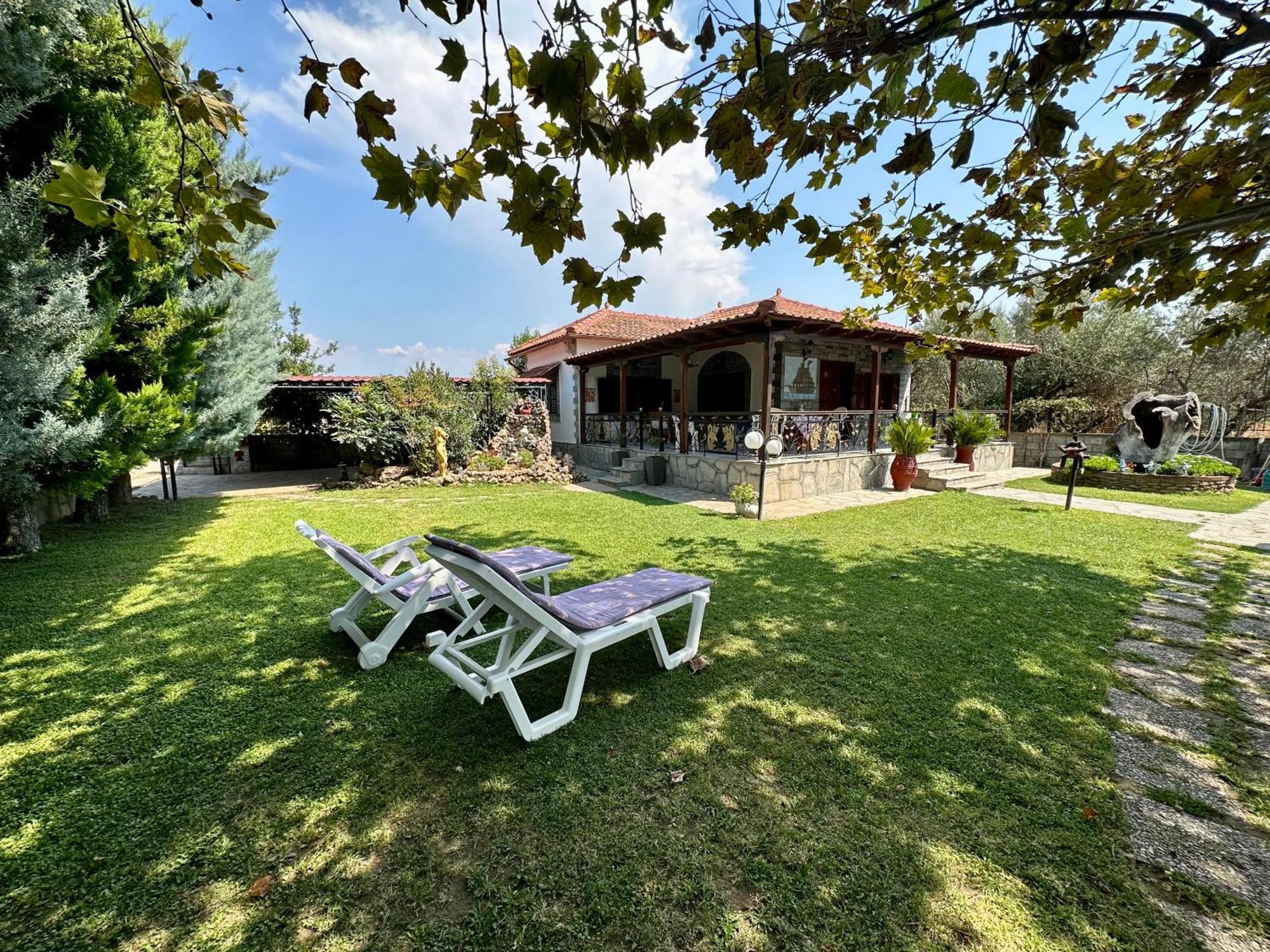 Beachfront Cottage Nea Triglia Buitenkant foto